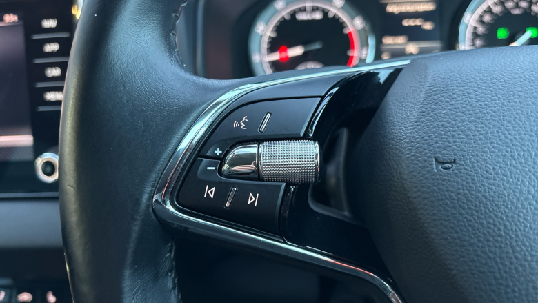 Skoda Karoq 1.5 TSI SE L 5dr DSG Petrol Estate